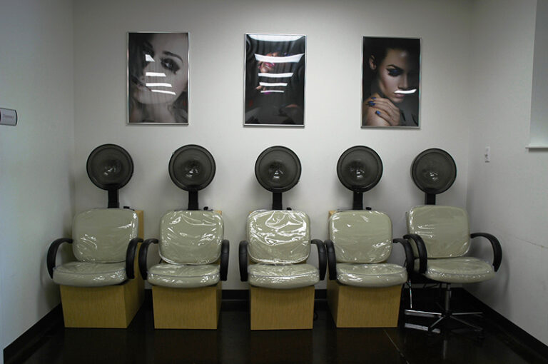 beauty-salon-chairs.jpg
